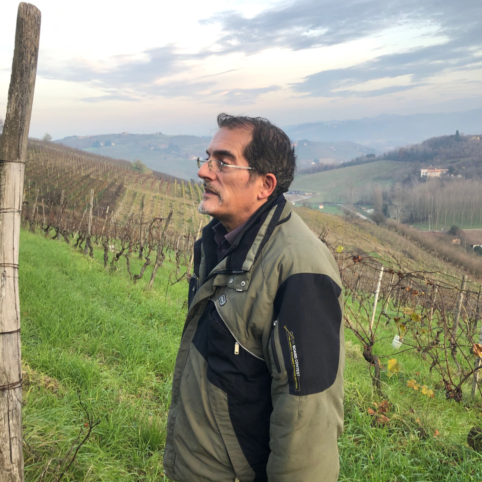 Bera, Vittorio Figli Bowler Wine
